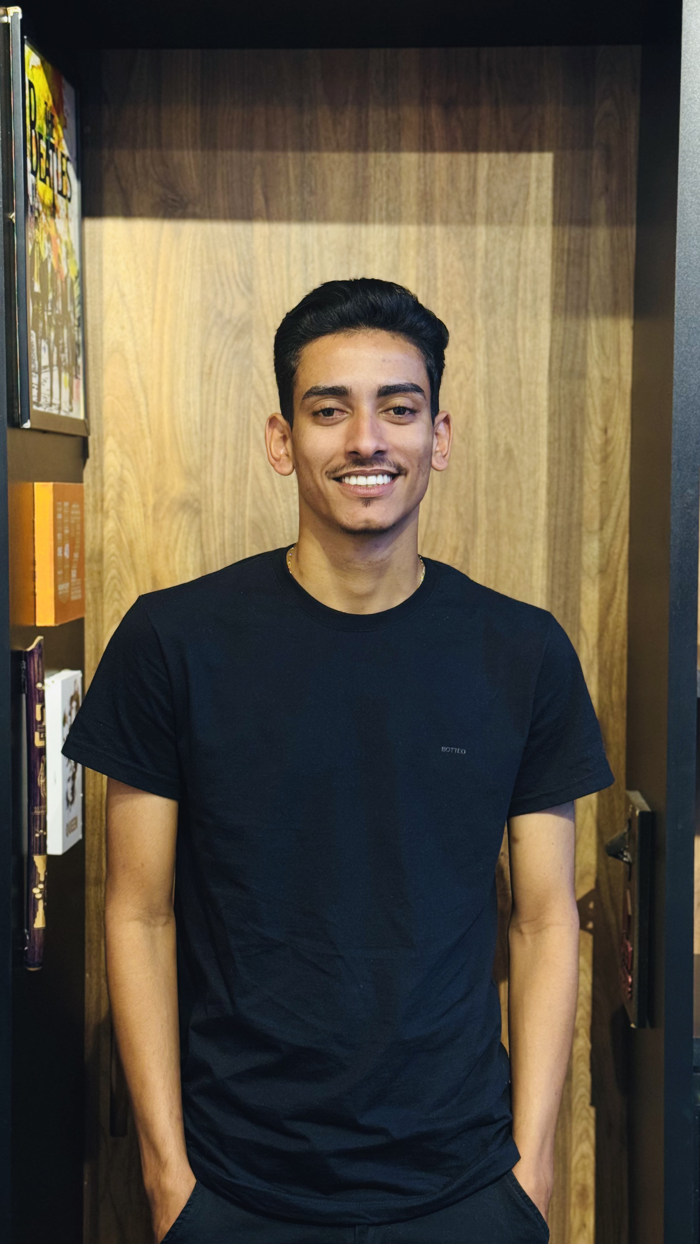 Luiz, barbeiro especialista da Santa Rosa Barbearia